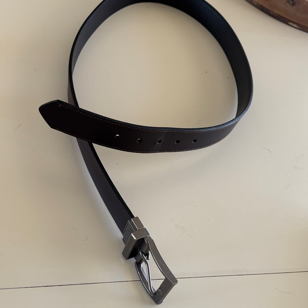 Signature by Levi Strauss Brown Leather Belt